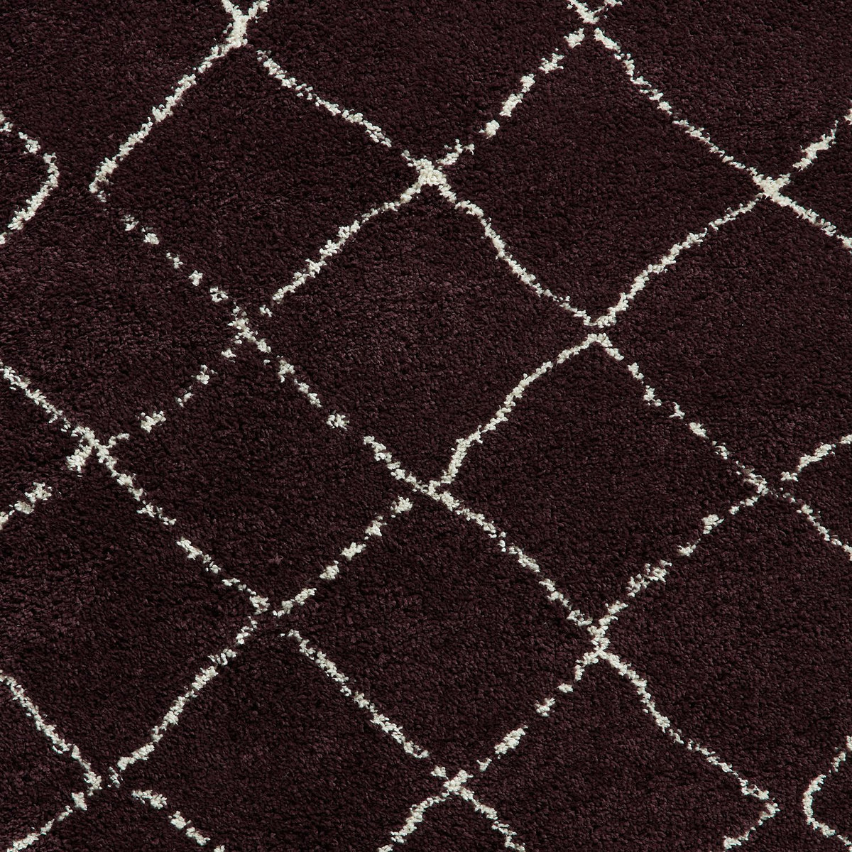 Purple Willow Shaggy Tasselled Diamond Rug from Roseland Furniture