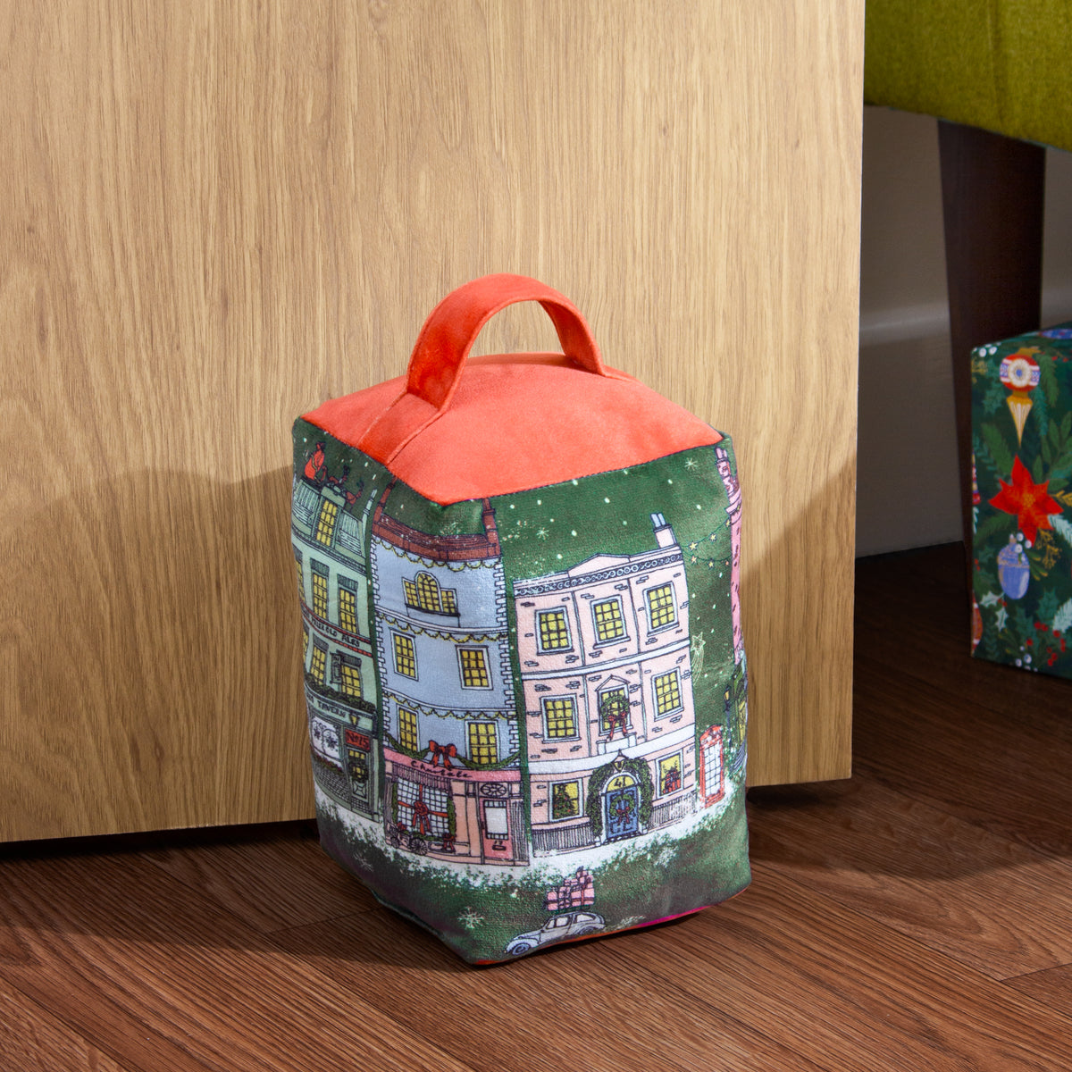 Christmas Spirit Doorstop by Roseland Furniture