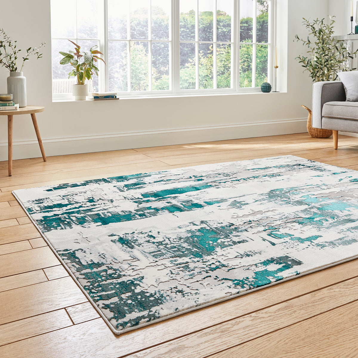 Aldrin Grey Green Distressed Patterned Rug for bedroom