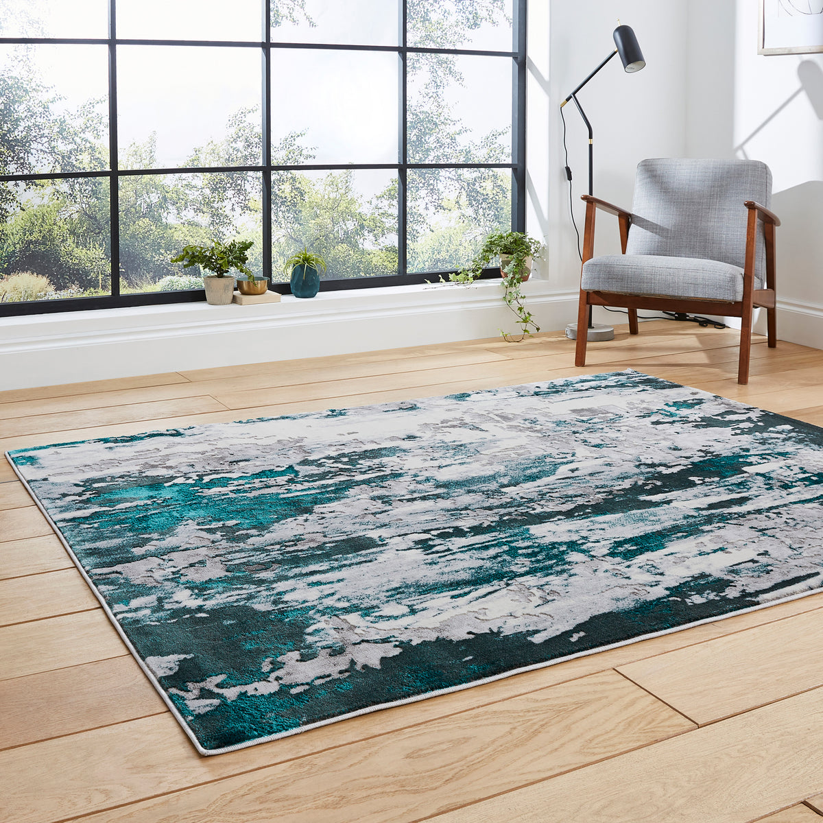 Aldrin Green Distressed Metallic Effect Rug for bedroom