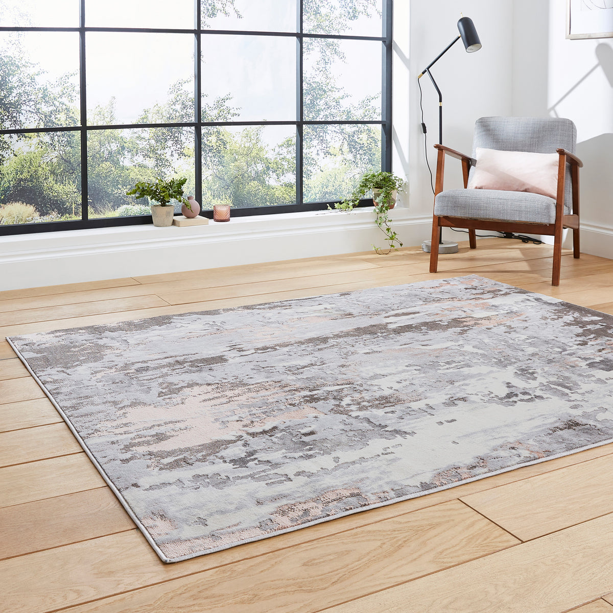 Aldrin Rose Distressed Metallic Effect Rug for bedroom