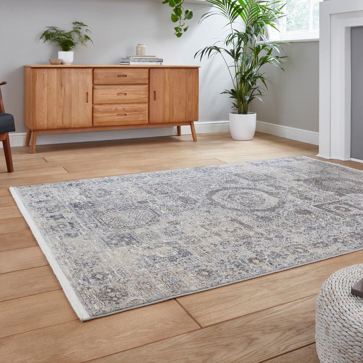 Thea Grey Moroccan Distressed Antique Rug for bedroom