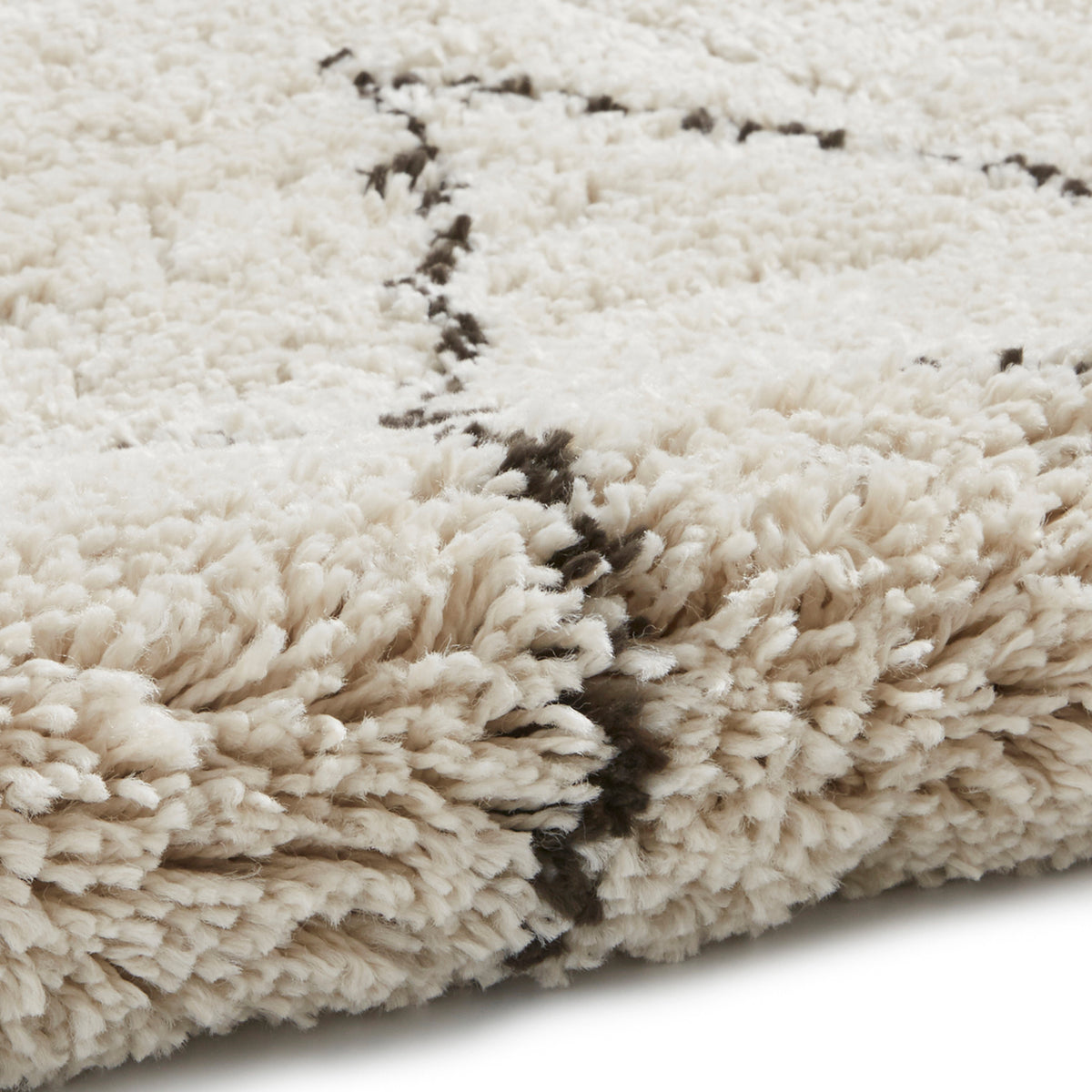 Edie Boho Beige Diamond Shaggy Rug