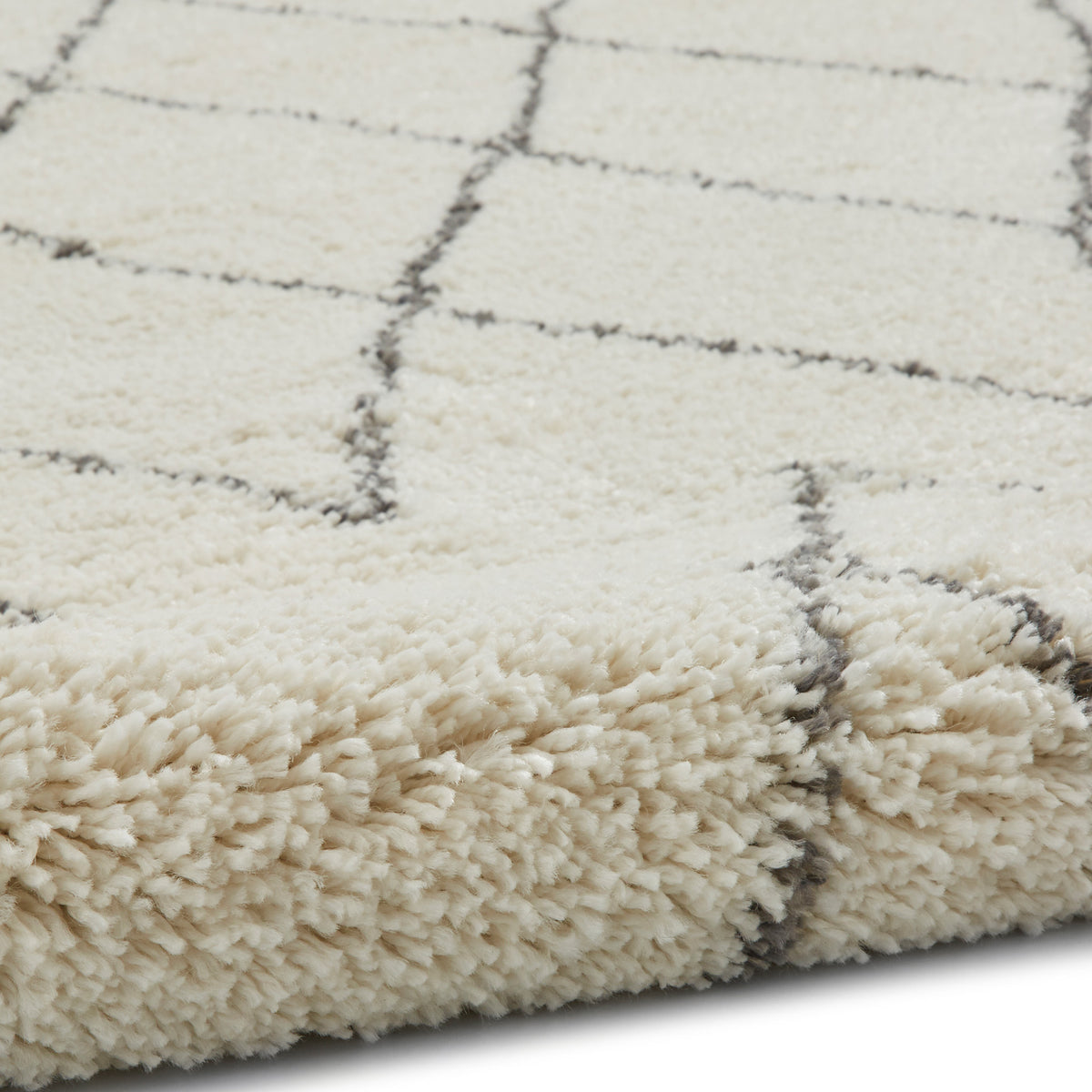 Edie Boho Cream Diamond Shaggy Rug