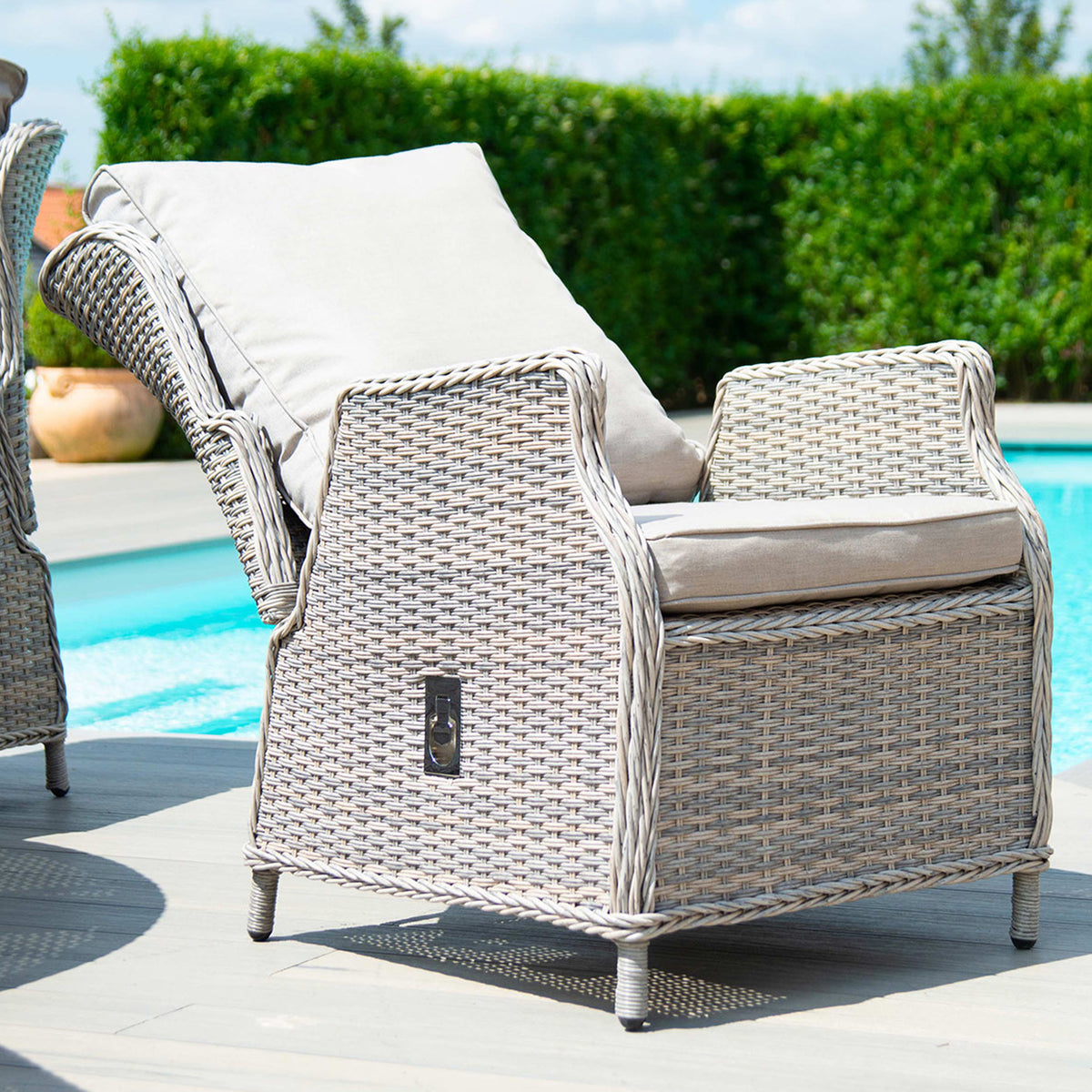 Maze Cotswold Reclining Rattan Corner Dining with Rising Table