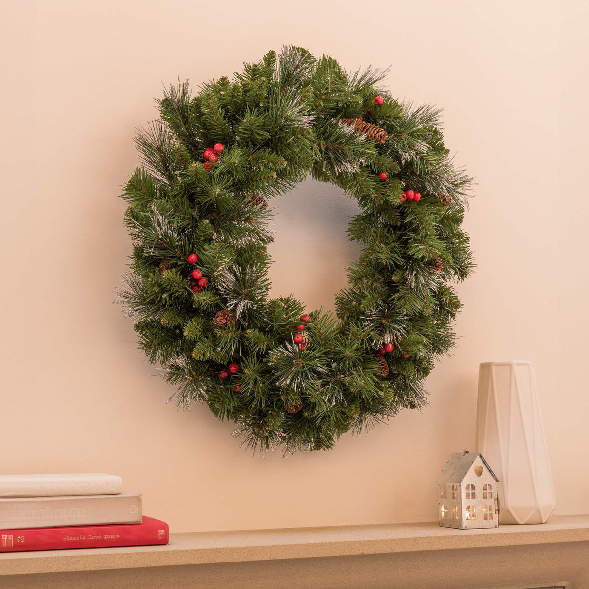 Crestwood Spruce 20" Wreath for Indoors or Front Door