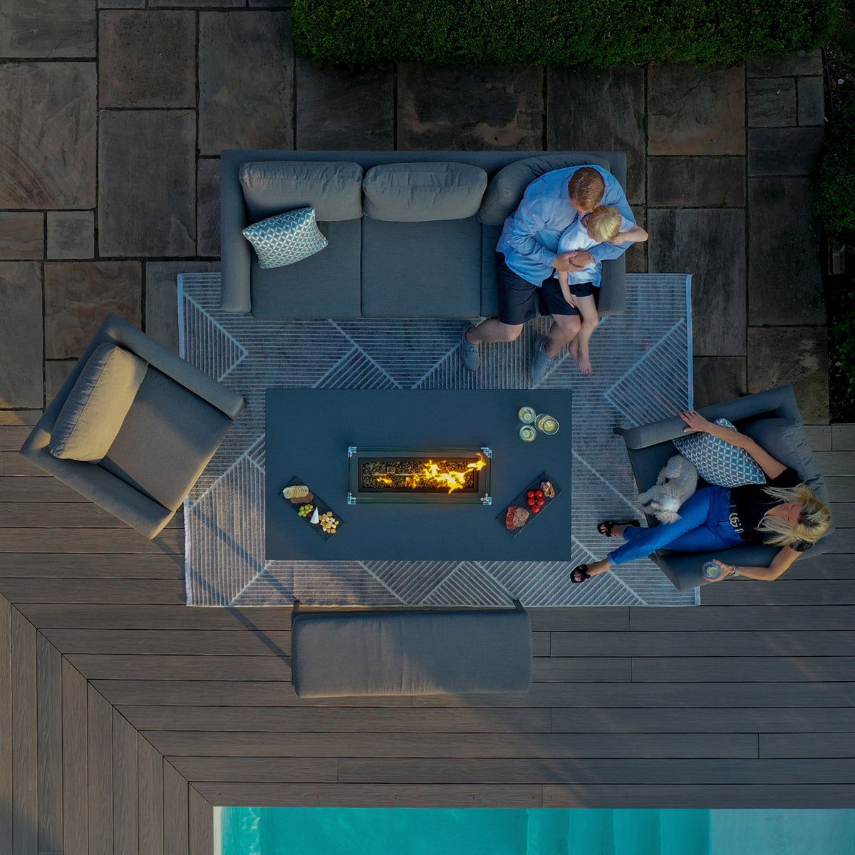 Maze Pulse 3 Seat Sofa Dining Set with Fire Pit