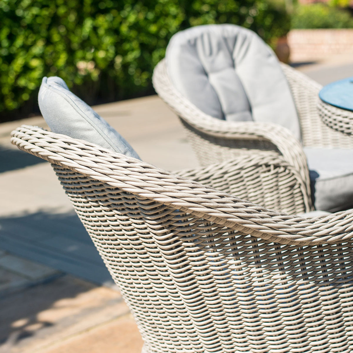 Maze Oxford 4 Seat Round Rattan Dining Set with Heritage Chairs