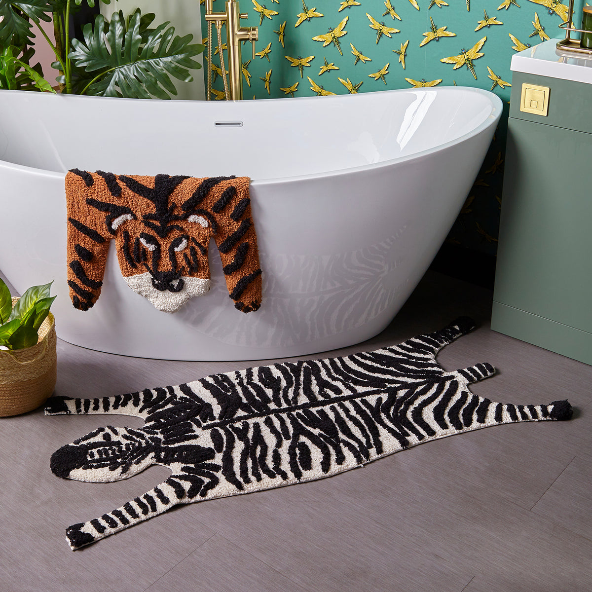 Zebra 126cm Bath Mat by Roseland Furniture