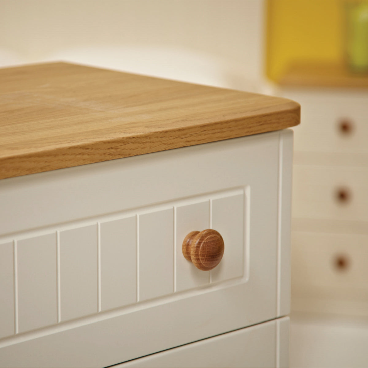 Brixham Cream 3 Drawer Chest from Roseland