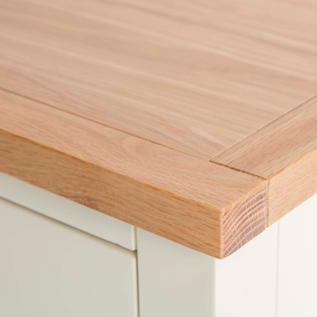 Farrow Cream 5 Drawer Tallboy Chest unit - Close up of Oak