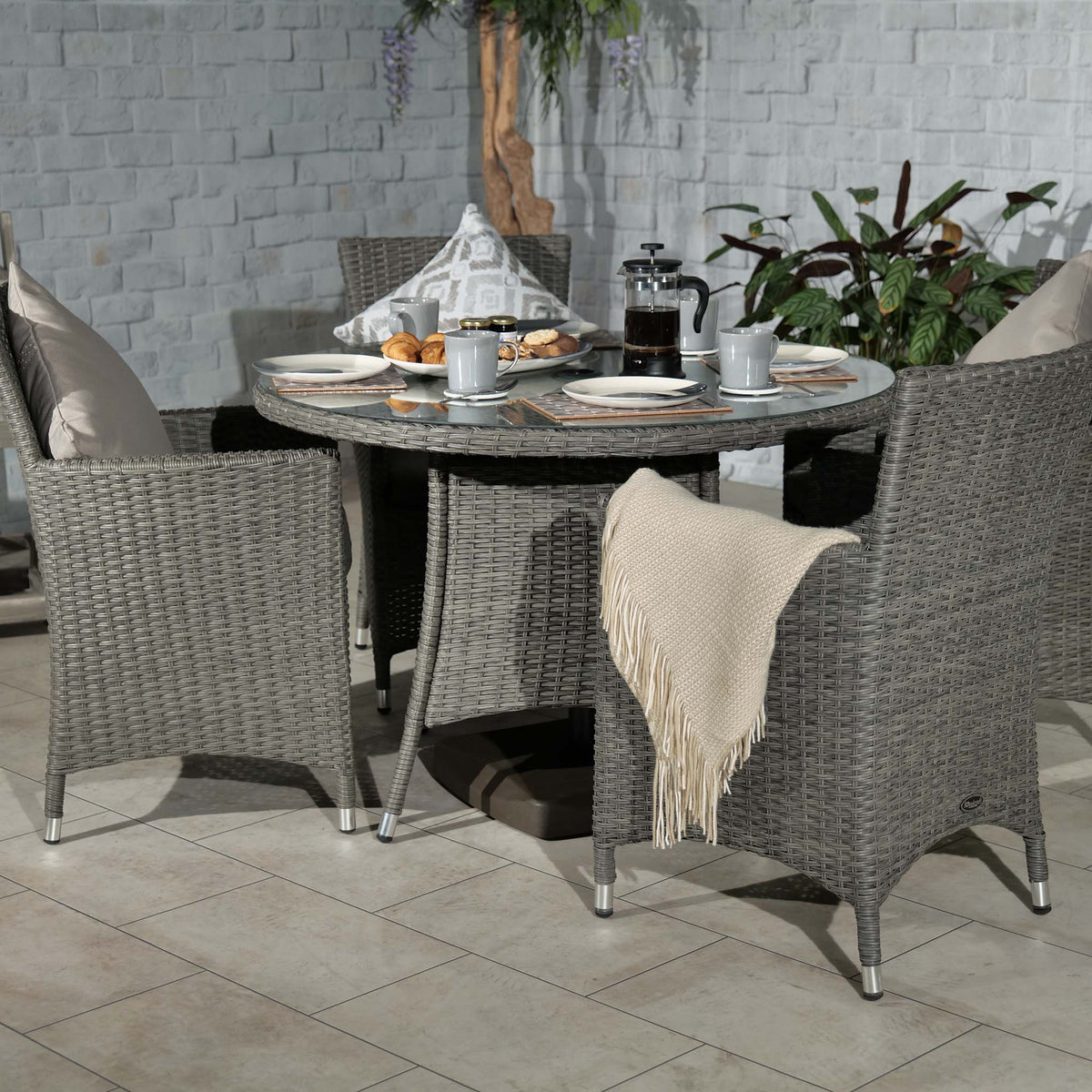 Paris 110cm 4 Seat Rattan Round Dining Set