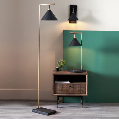 Zeta Table Lamp