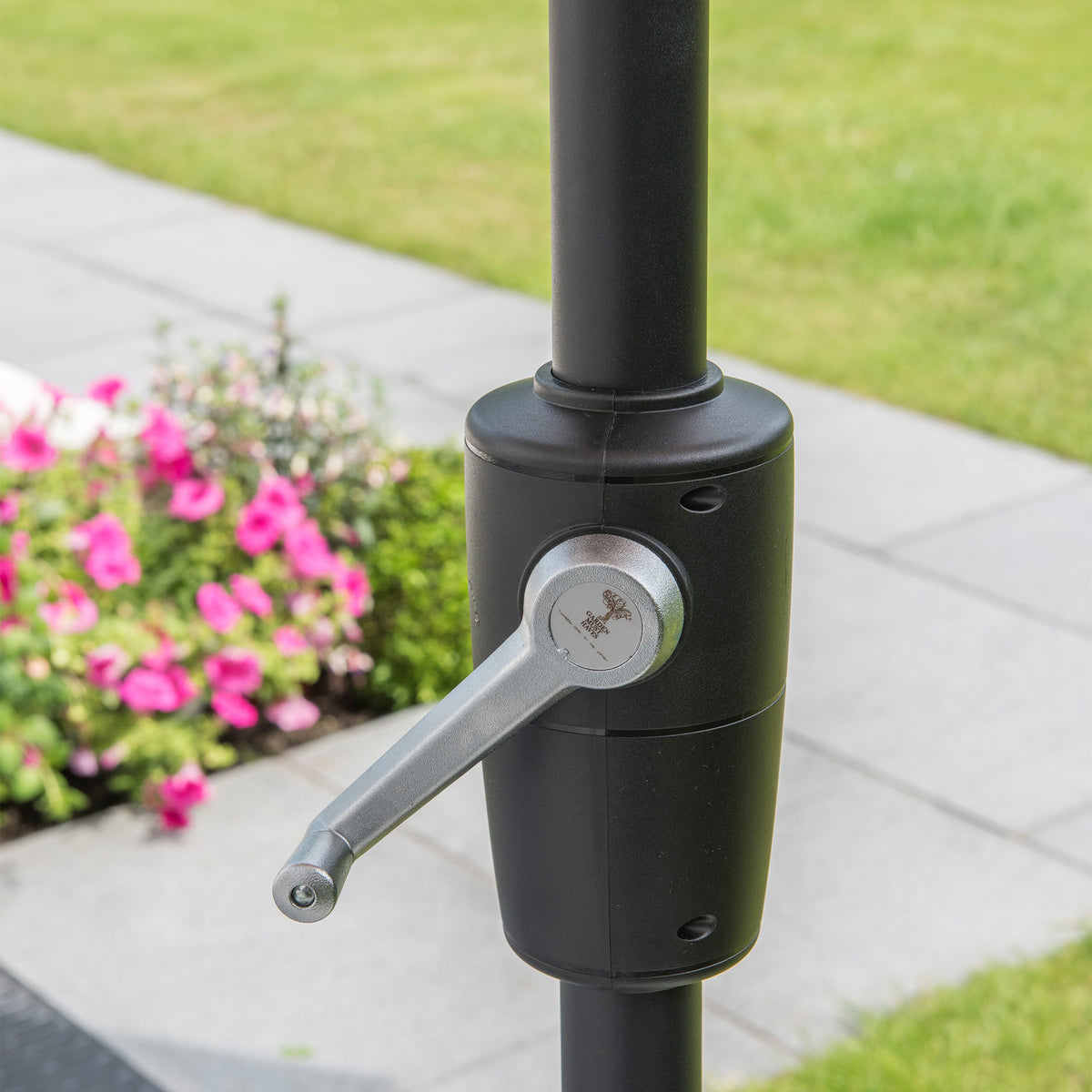 Elizabeth Green 2.2m Crank & Tilt Parasol
