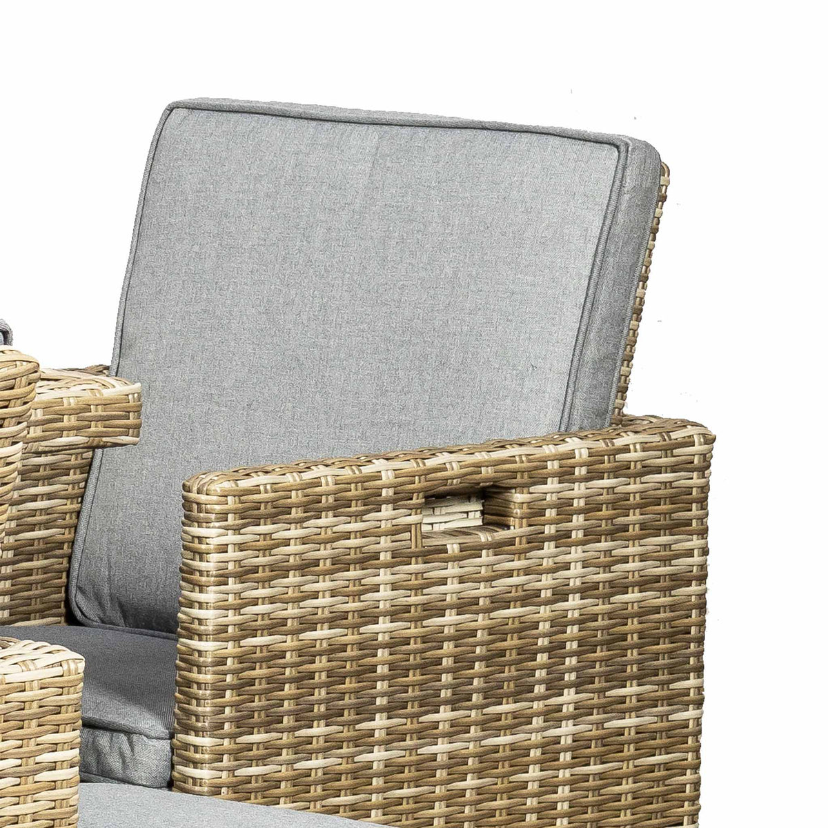 Wentworth 10 Seater Rattan Cube Garden Dining Set close up of foldable backrest