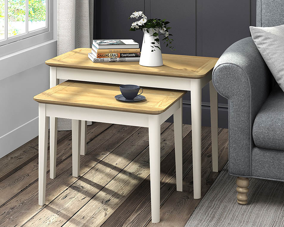 Accent Tables 101: 5 Tips to Make Them Work for You