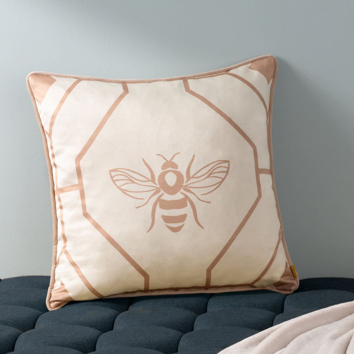 Bee Deco 43cm Polyester Cushion