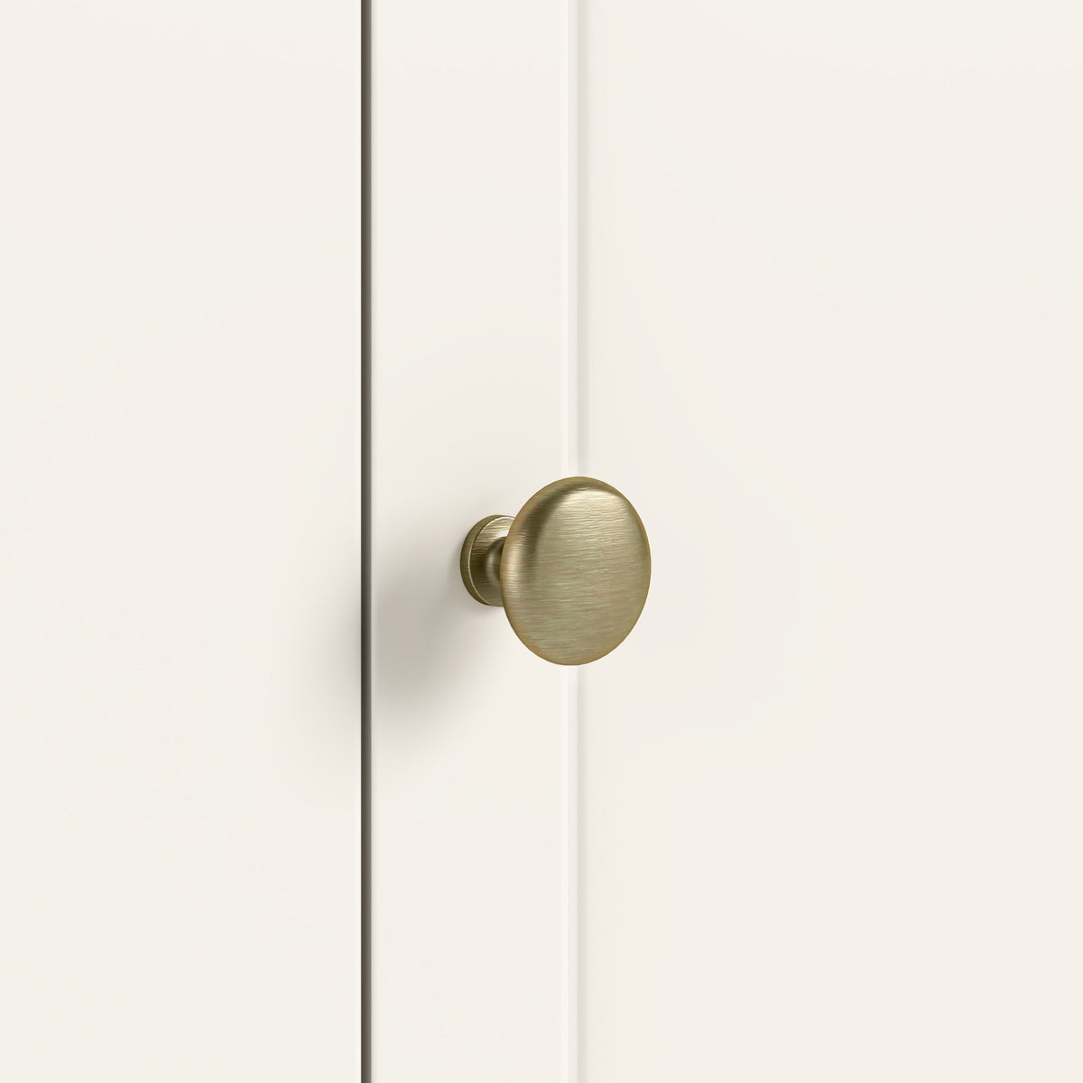 Belmont Coconut White brass round handle close up 