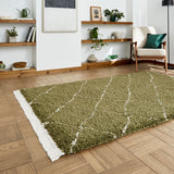 Green Willow Shaggy Tasselled Diamond Rug from Roseland Furniture