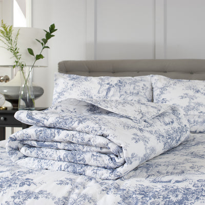 Toile de Jouy Bedspread