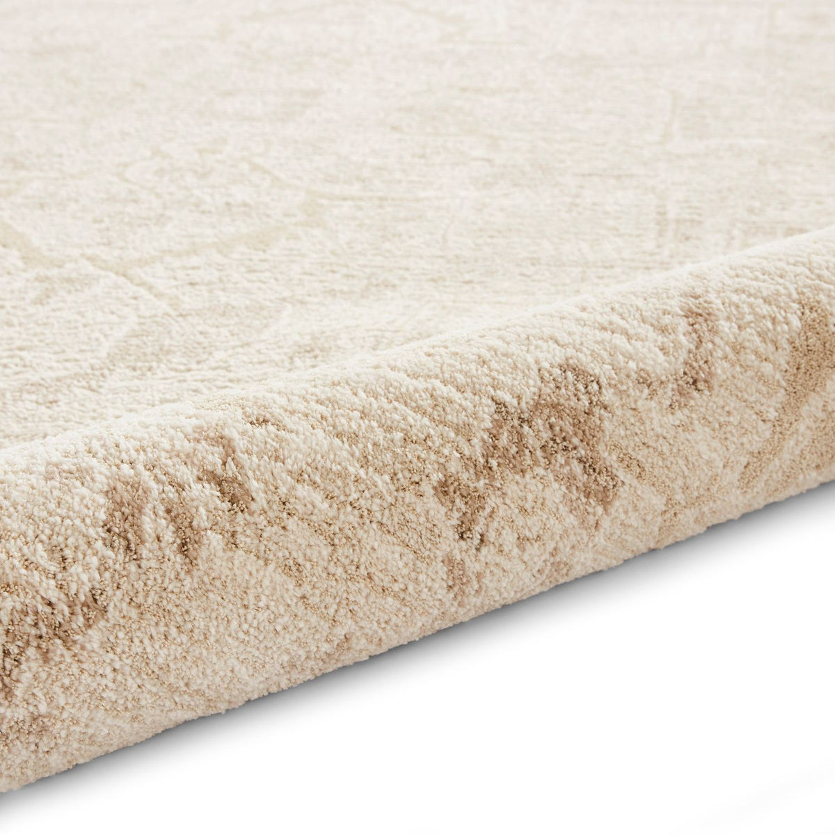 Cream Thornbury Jacquard Design  Rug from Roseland Furniture