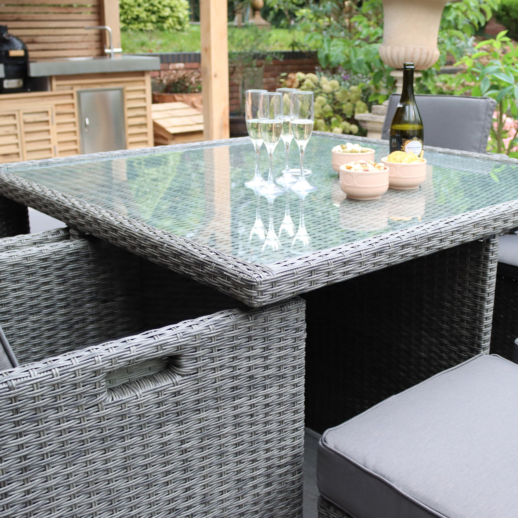 Paris 8 Set Lux Rattan Cube Set from Roseland Furniture