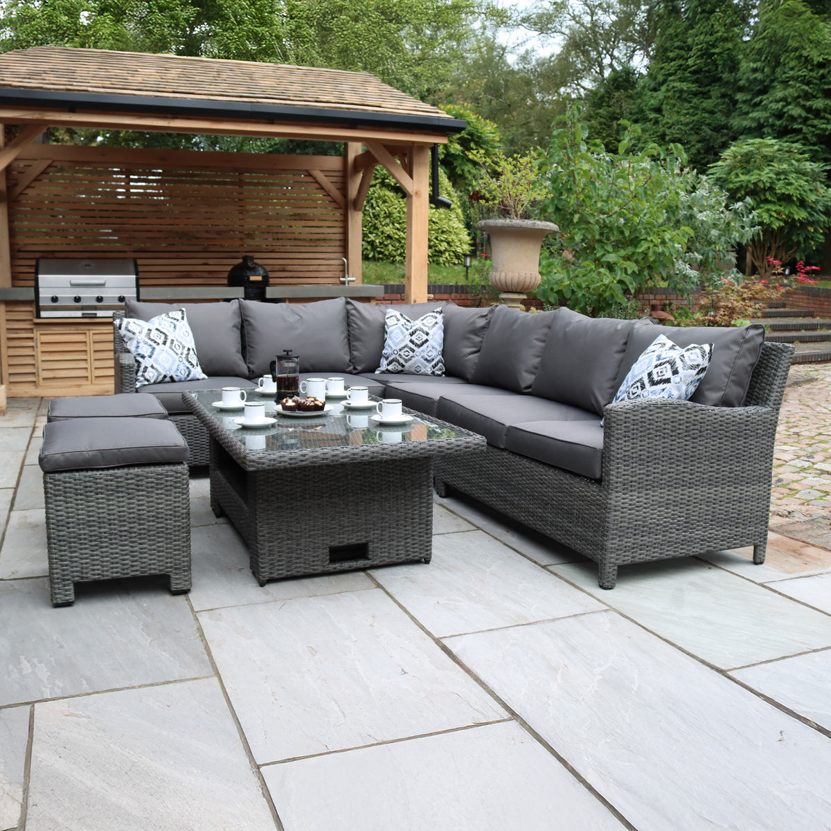Paris-Rattan-Lounge-Set-Rise-and-Fall-Table