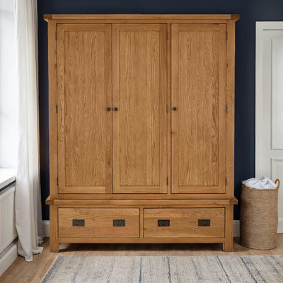 Zelah Oak Triple Wardrobe with Drawers