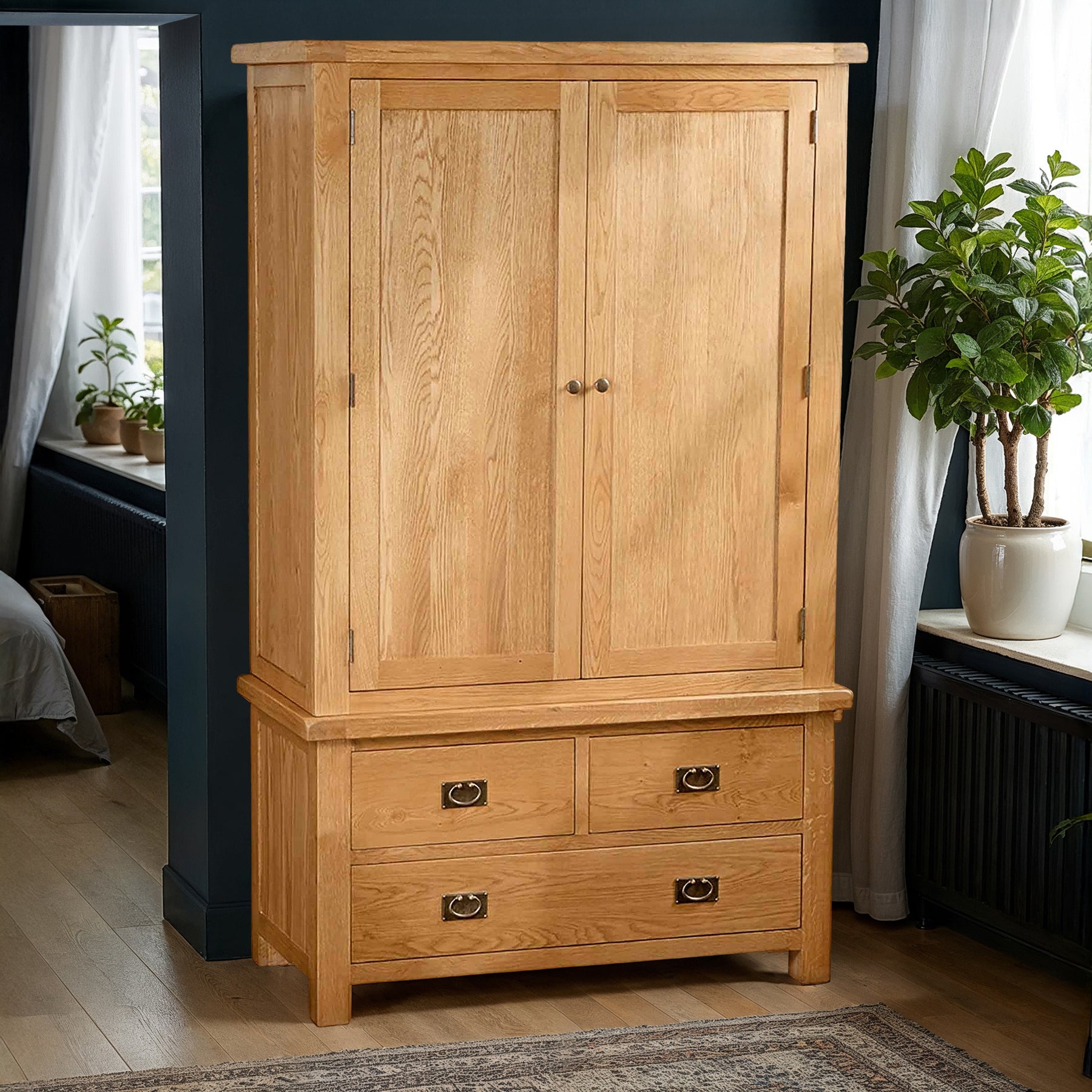 Zelah Oak 3 Drawer Wardrobe by Roseland Furniture