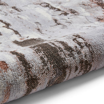 Aldrin Distressed Antique Metallic Effect Rectangular Rug for Living ...