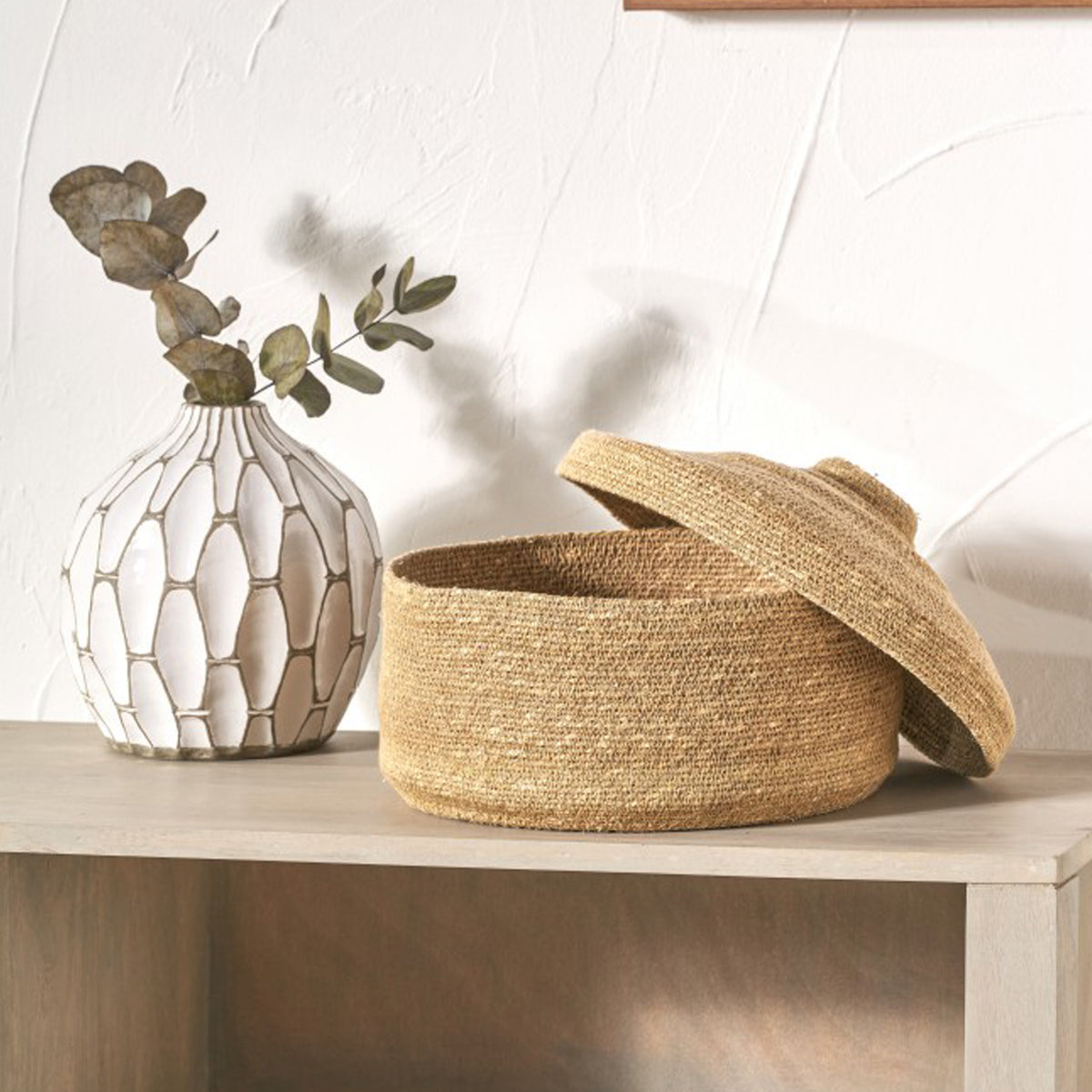 Seagrass Natural Lidded Round Basket from Roseland Furniture