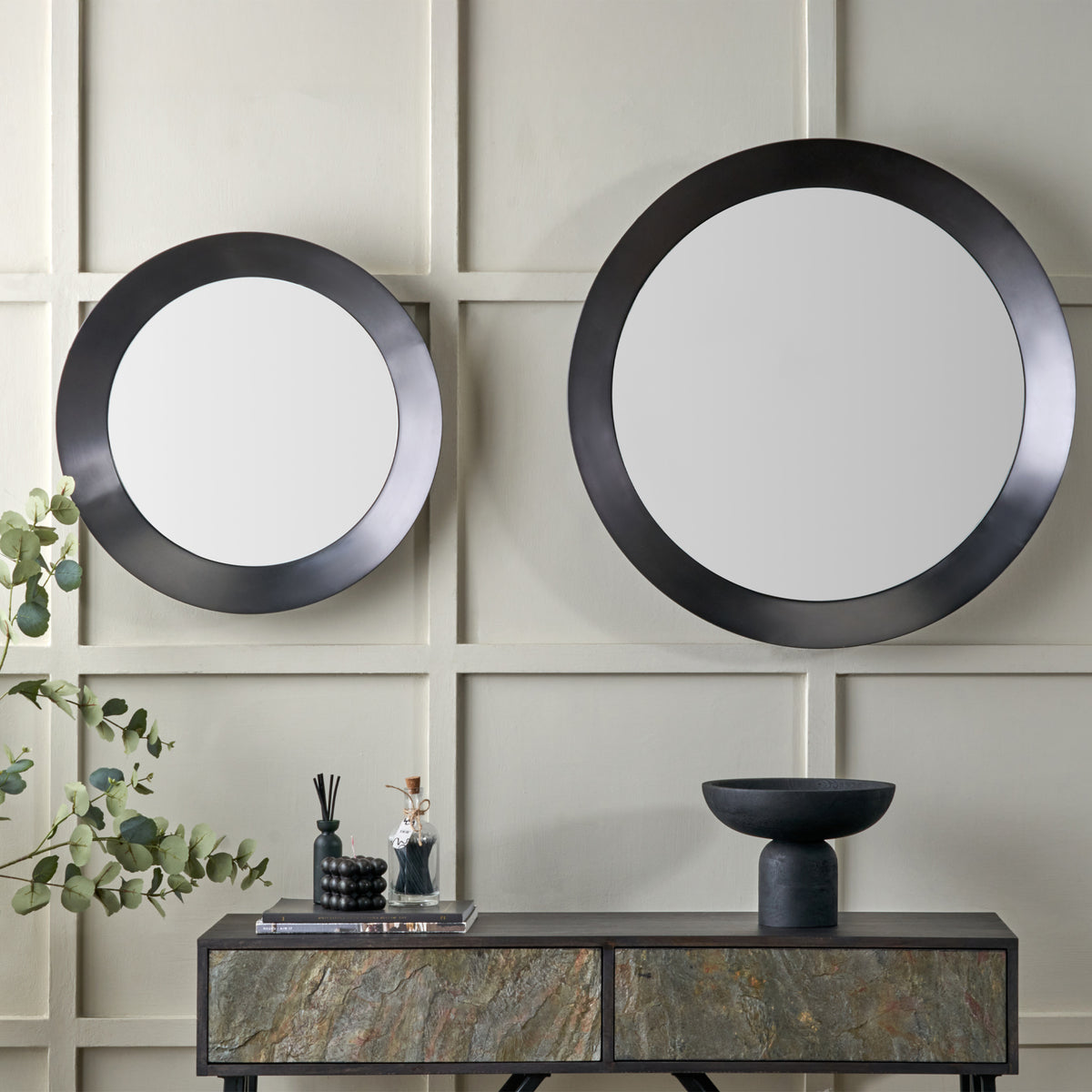 Venice Angled Frame Round Wall Mirror Graphite S from Roseland Furniture