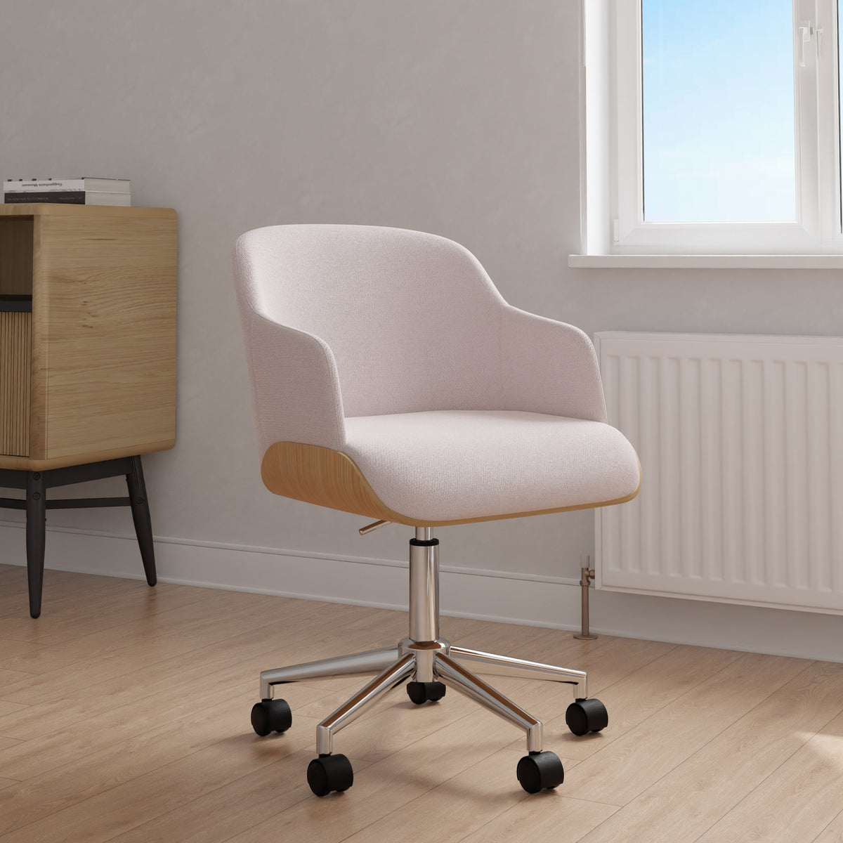 Hedda Height Adjustable Swivel Office Chair for office