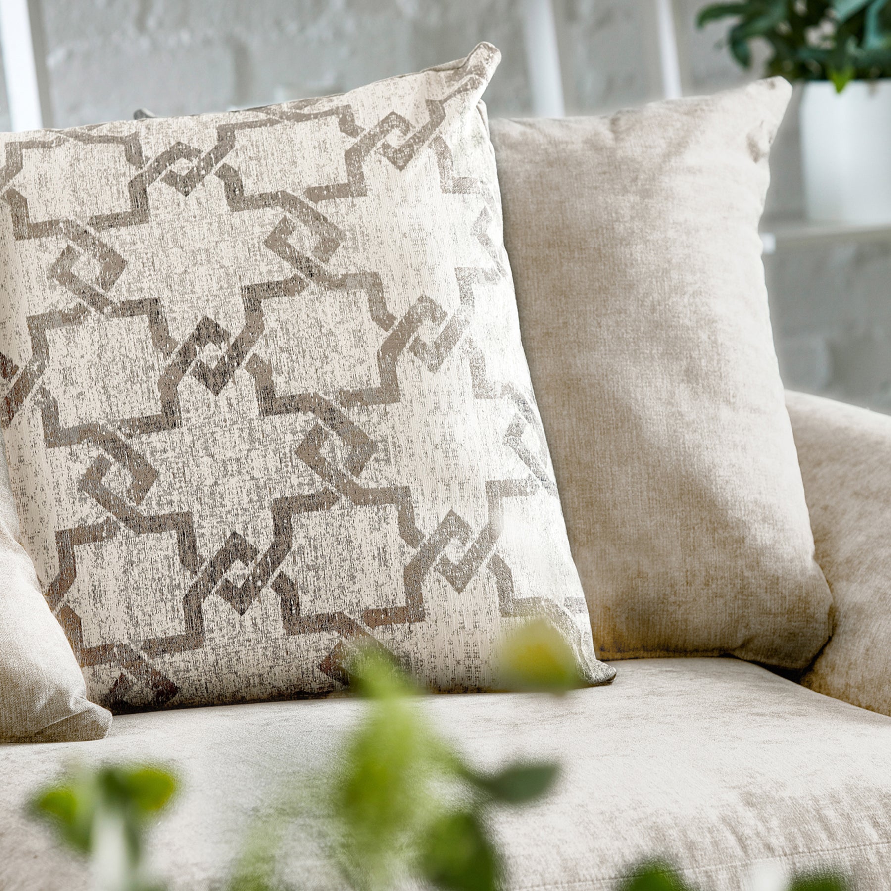 Hudson-Corner-Sofa from Roseland Furniture