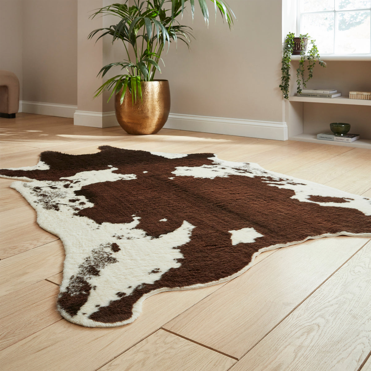 Alamo Faux Cow Print Rug Brown White from Roseland Furniture