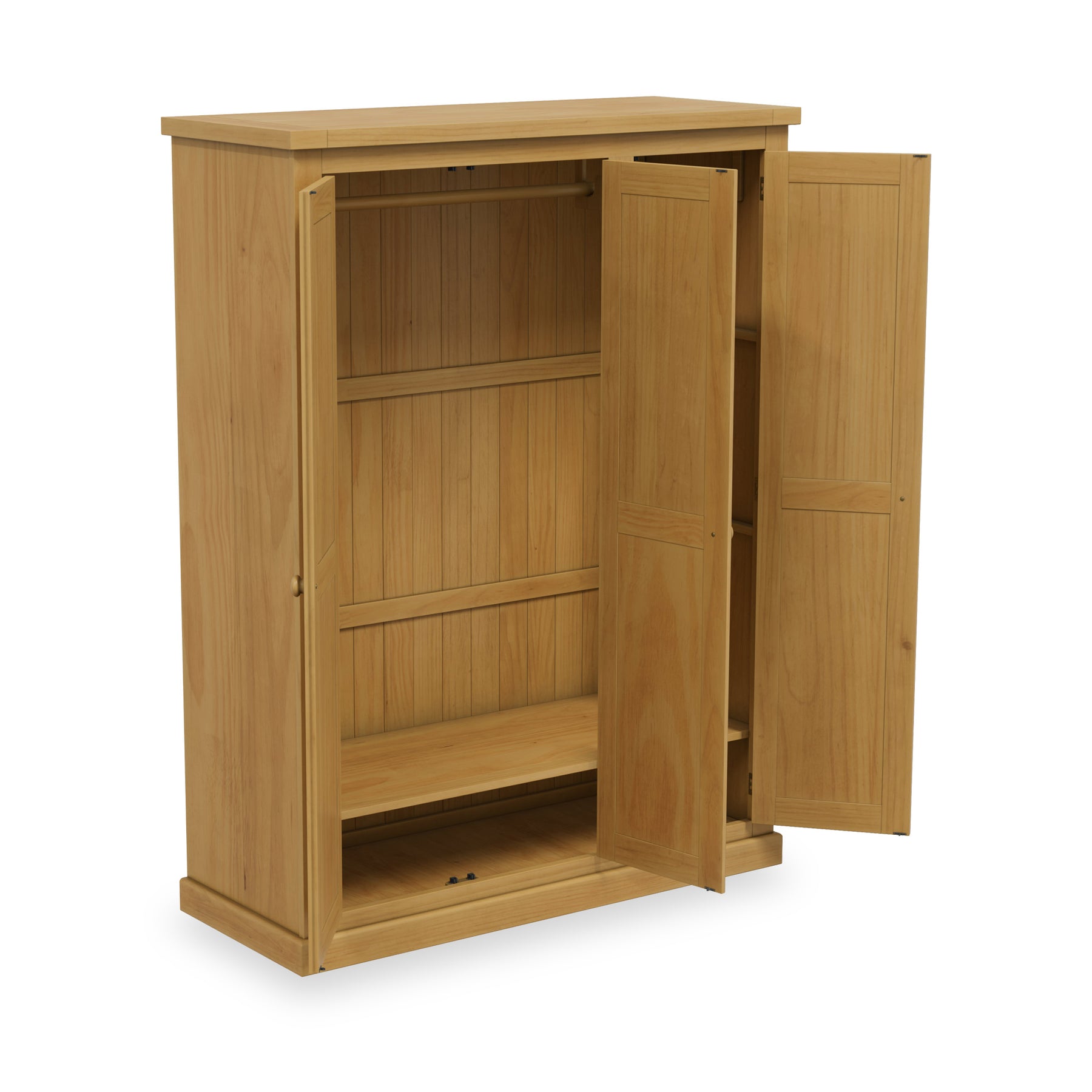 Chiswick Pine Triple Wardrobe from Roseland Furniture