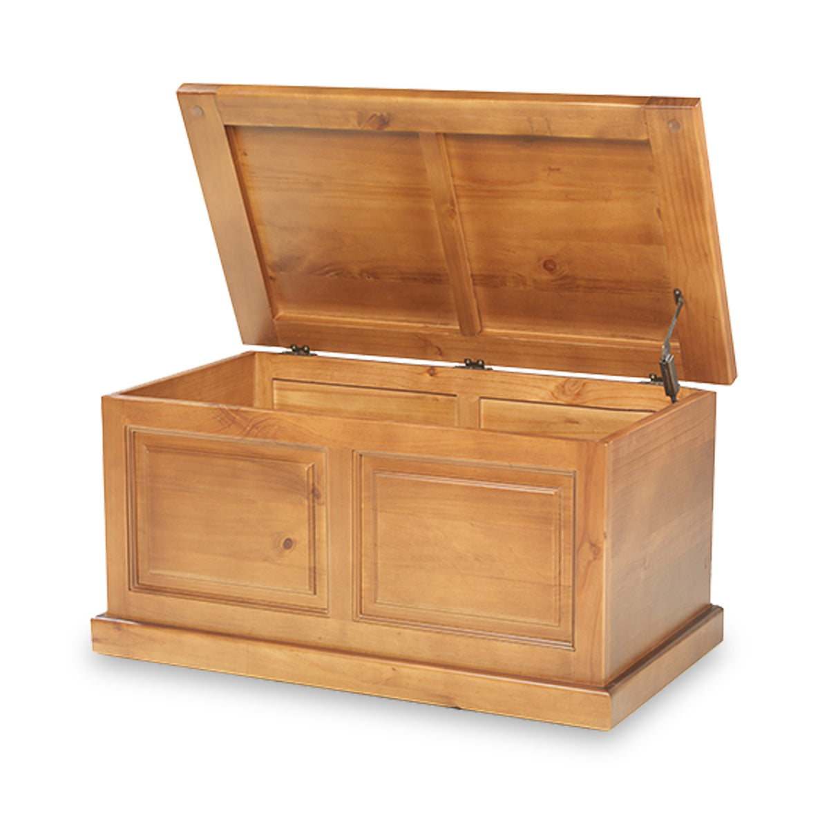 Chiswick Pine Blanket Box from Roseland Furniture