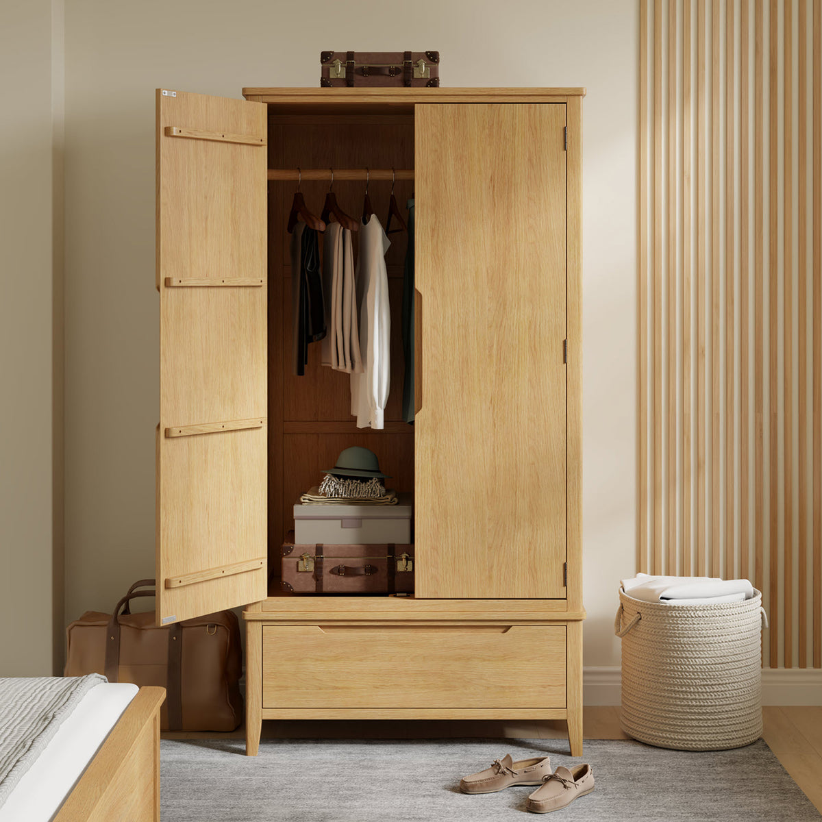 Camdale Oak Double Wardrobe w Drawer from Roseland Furniture