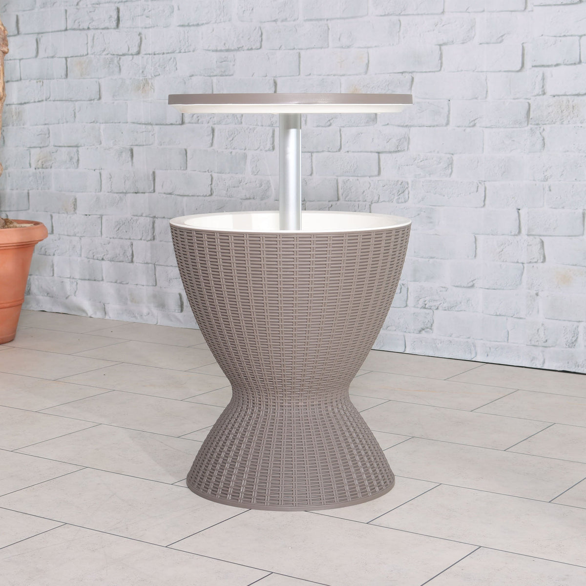 Outdoor Drinks Bucket with Height Adjustable Table