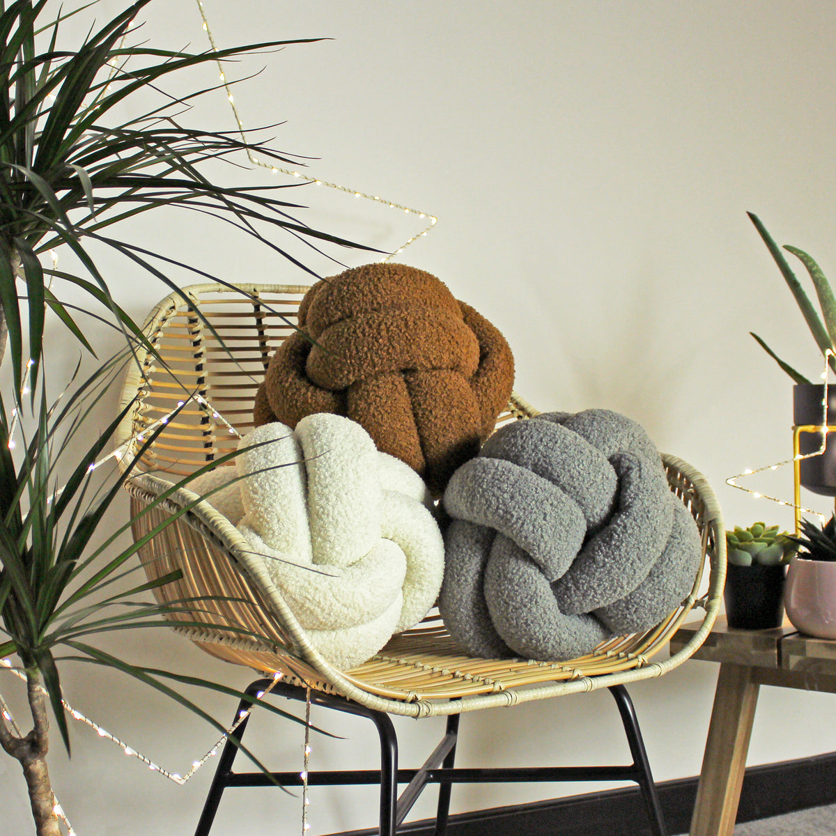Lima Knot Filled Cushion | Silver