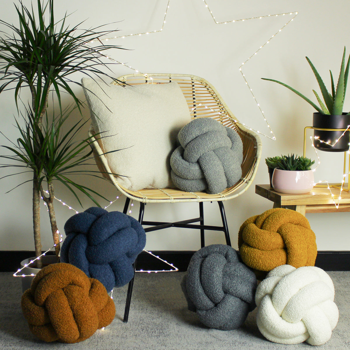 Lima Knot Filled Cushion | Silver
