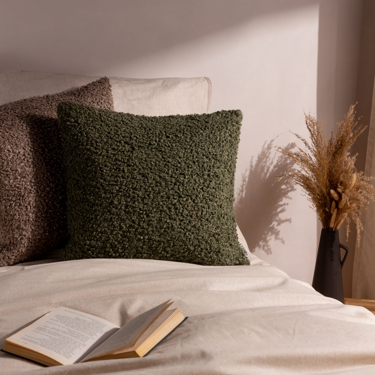 Cabu 45cm Boucle Fleece Cushion 