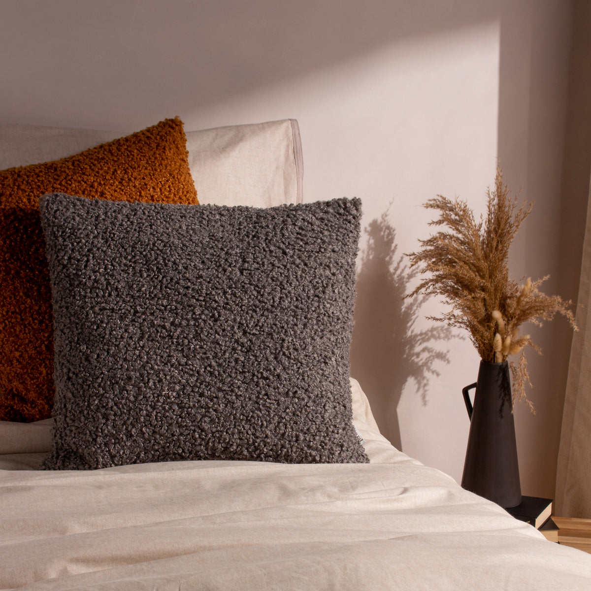 Cabu 45cm Boucle Fleece Cushion 