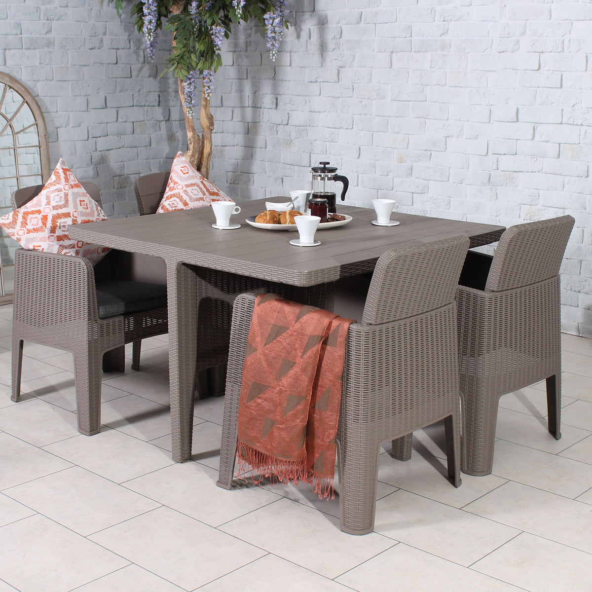 Faro 4 Seat Grey Taupe Outdoor Cube Dining Set