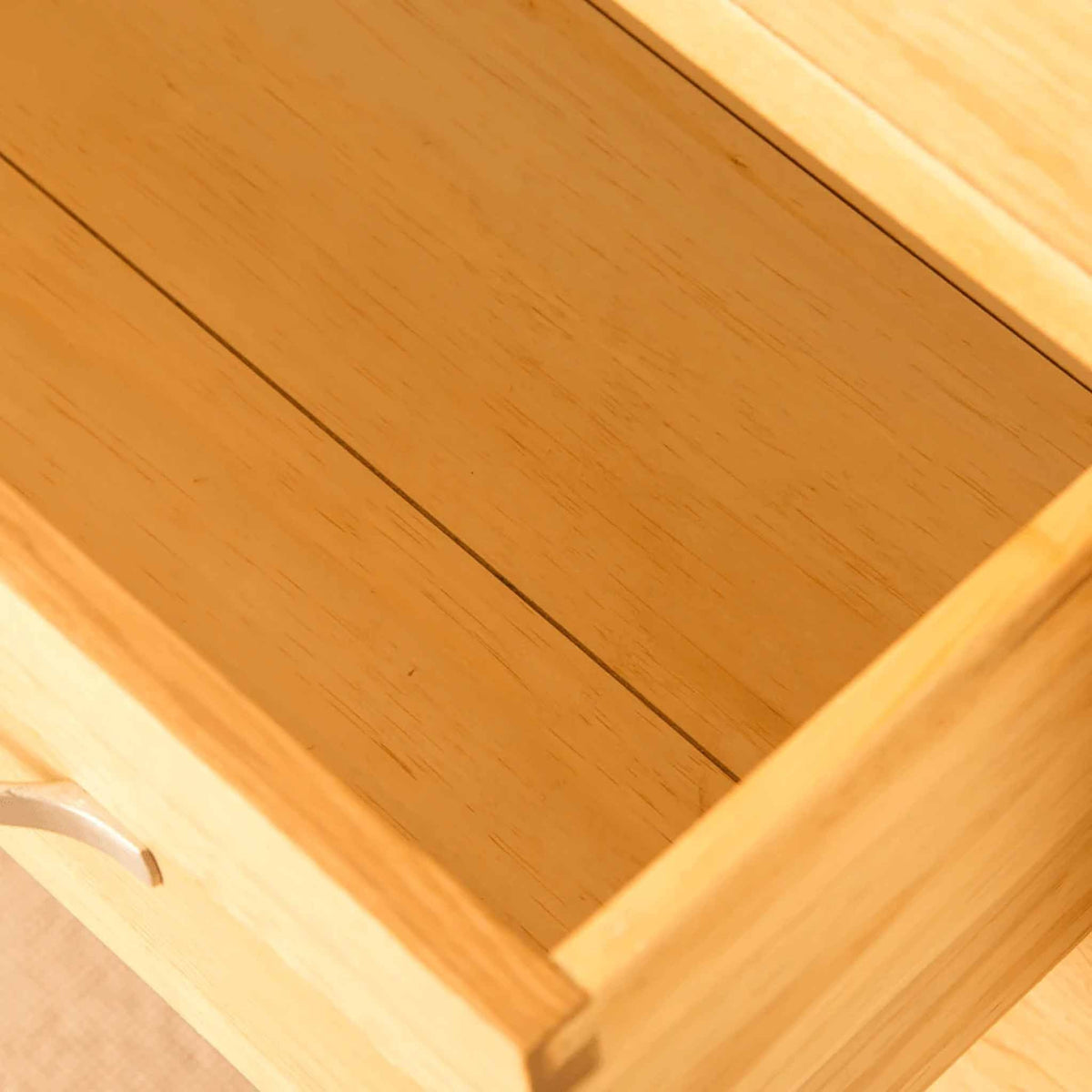 Inside of drawer - Newlyn Oak 2 over 3 Drawer Chest