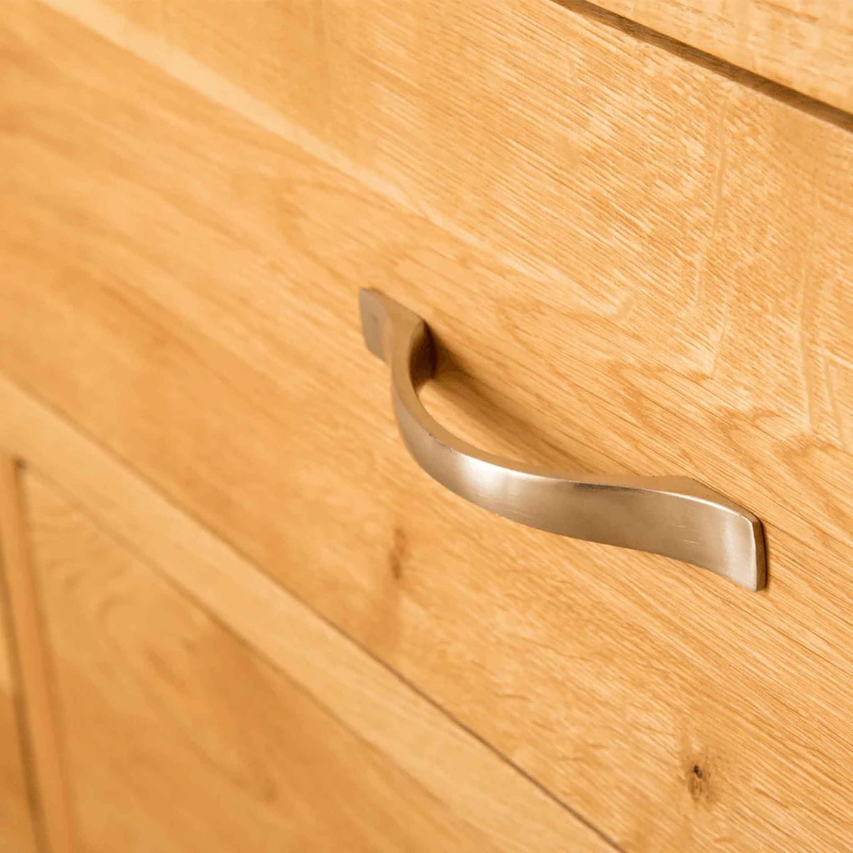 Drawer handle of Newlyn Oak 3 over 4 Drawer Chest