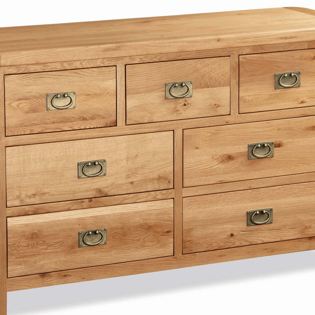 Zelah Oak 3 over 4 Chest of Drawers - Close Up of Drawer Fronts