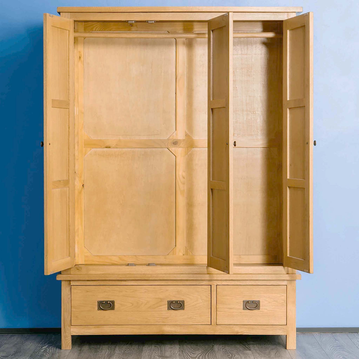 Surrey Oak Triple Wardrobe & Drawers