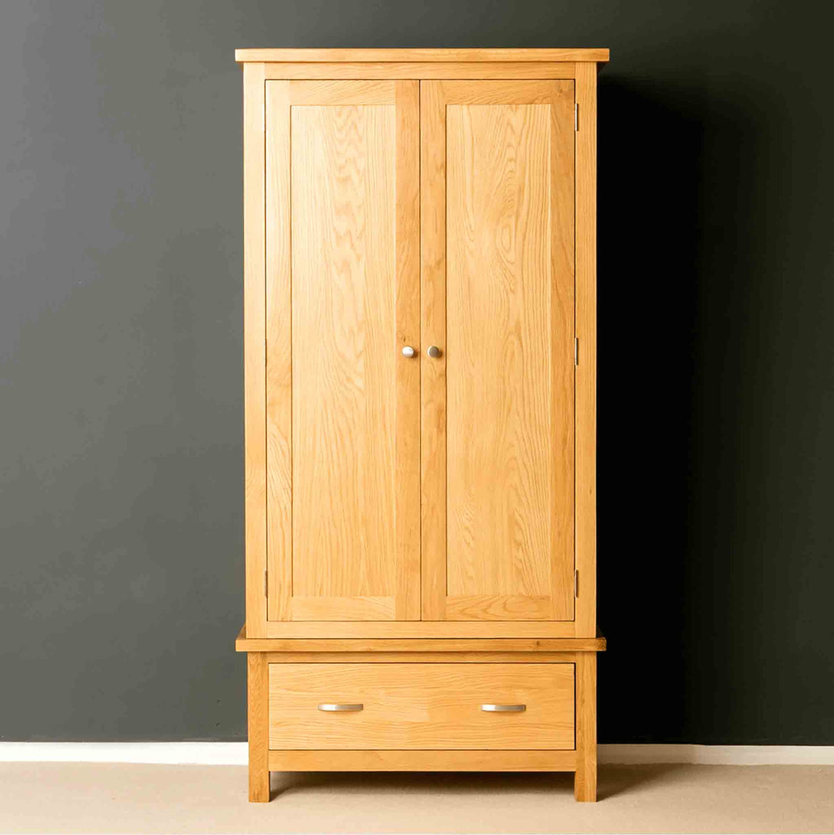 Front view of the London Wardrobe by Roseland Furniture. 