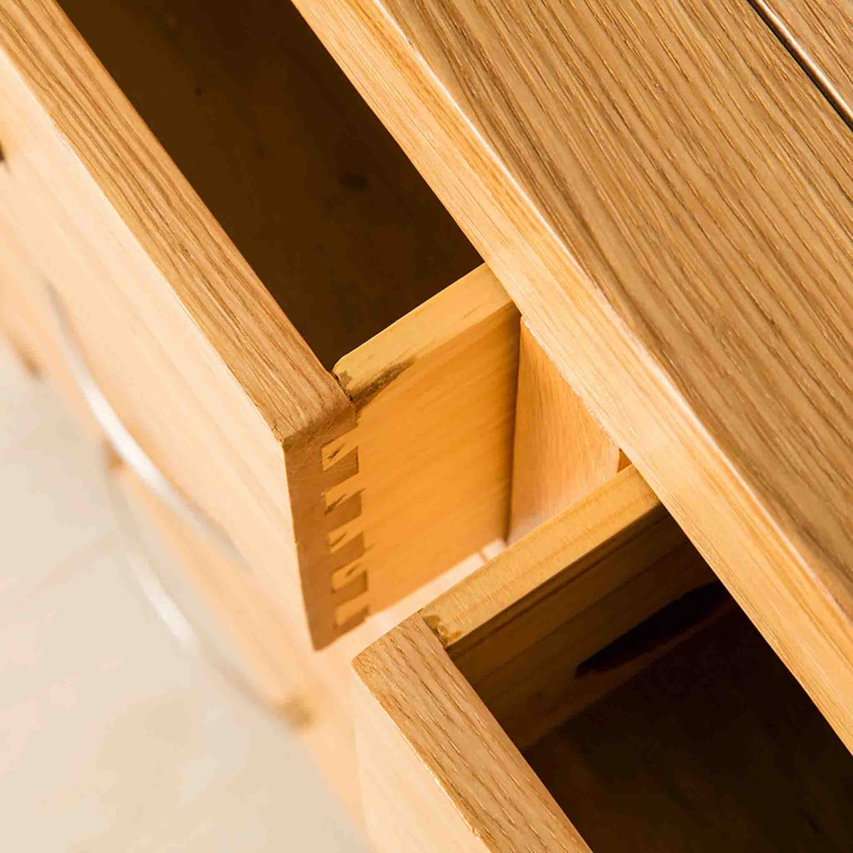 Inside drawer view of the Abbey Light Oak Chest of Drawers by Roseland Furniture